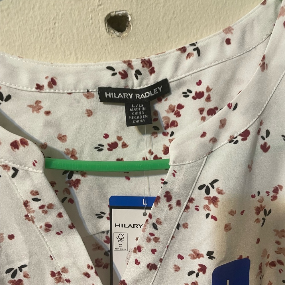 Hillary Radley White short sleeved blouse